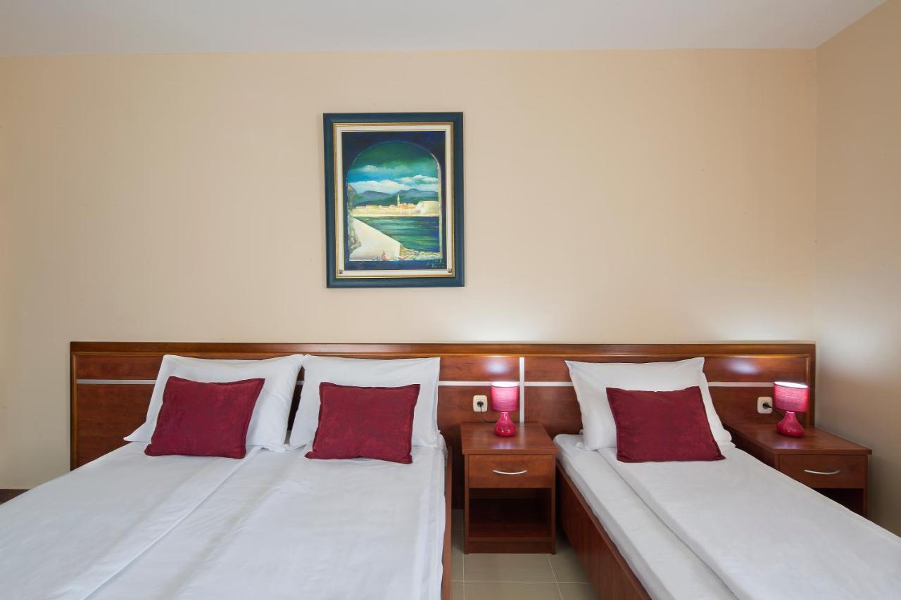 Apartmani Salus Budva Exterior photo