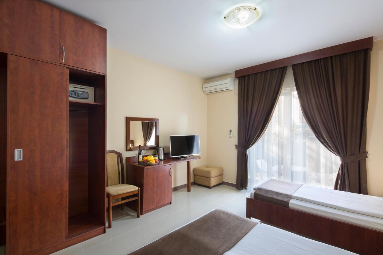 Apartmani Salus Budva Exterior photo
