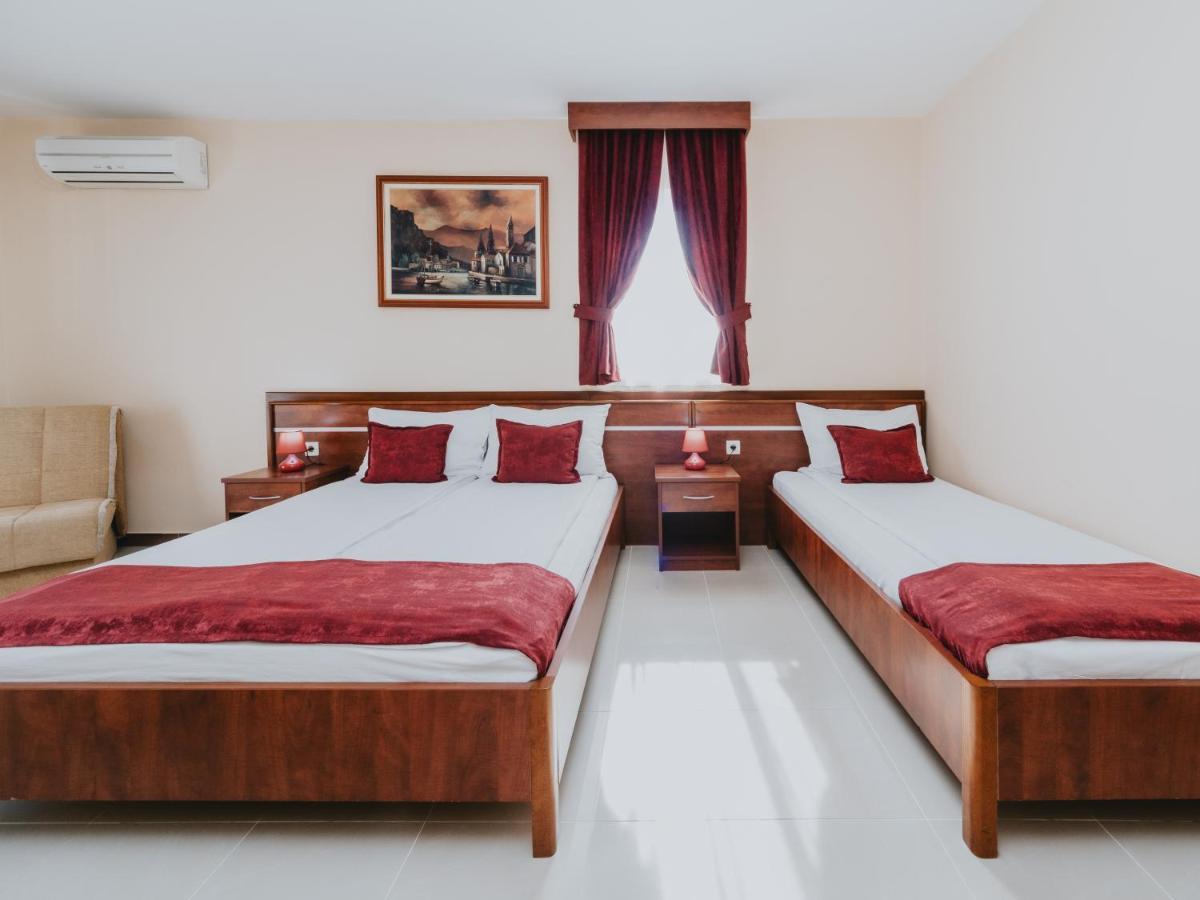 Apartmani Salus Budva Exterior photo