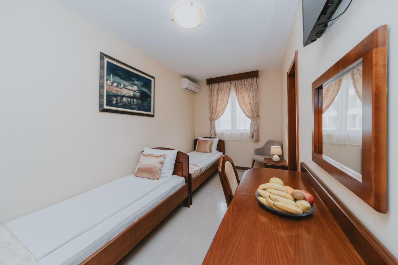 Apartmani Salus Budva Exterior photo